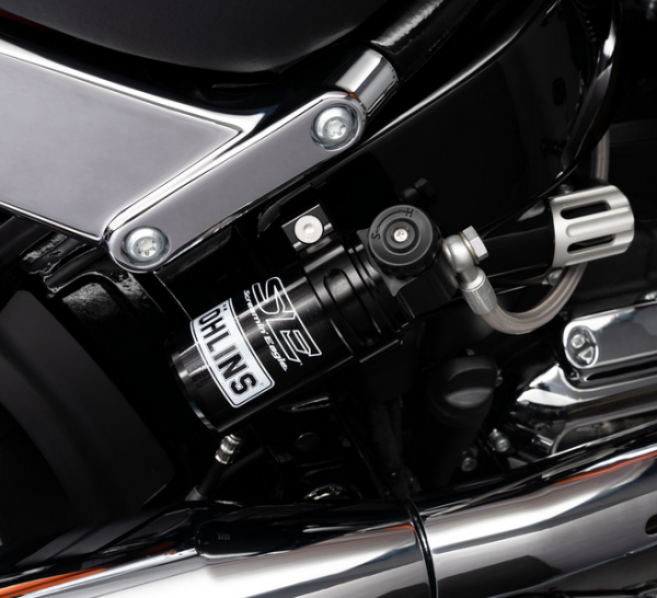 Harley Davidson Screamin’ Eagle/Öhlins Federbeine mit externem Ausgleichsbehälter