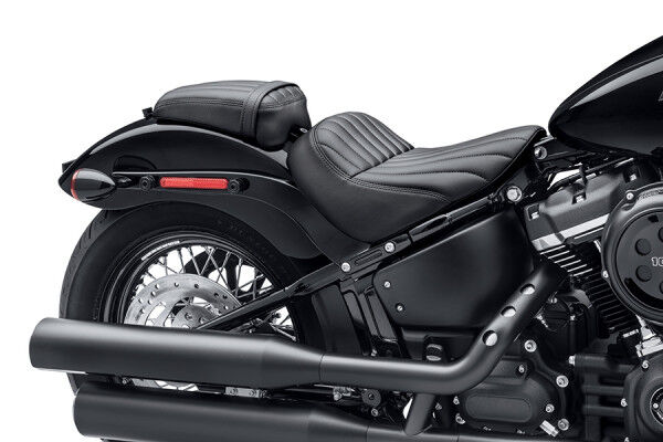 Harley Davidson Soziussitz - Street Bob®/ SoftailSlim® Stil 52400128