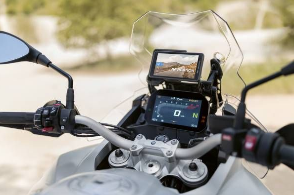 BMW Motorrad S/M1000R Satz ConnectedRide Navigator